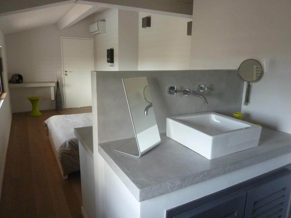 Hotel Le Carre Des Vignes Six-Fours-les-Plages Zimmer foto