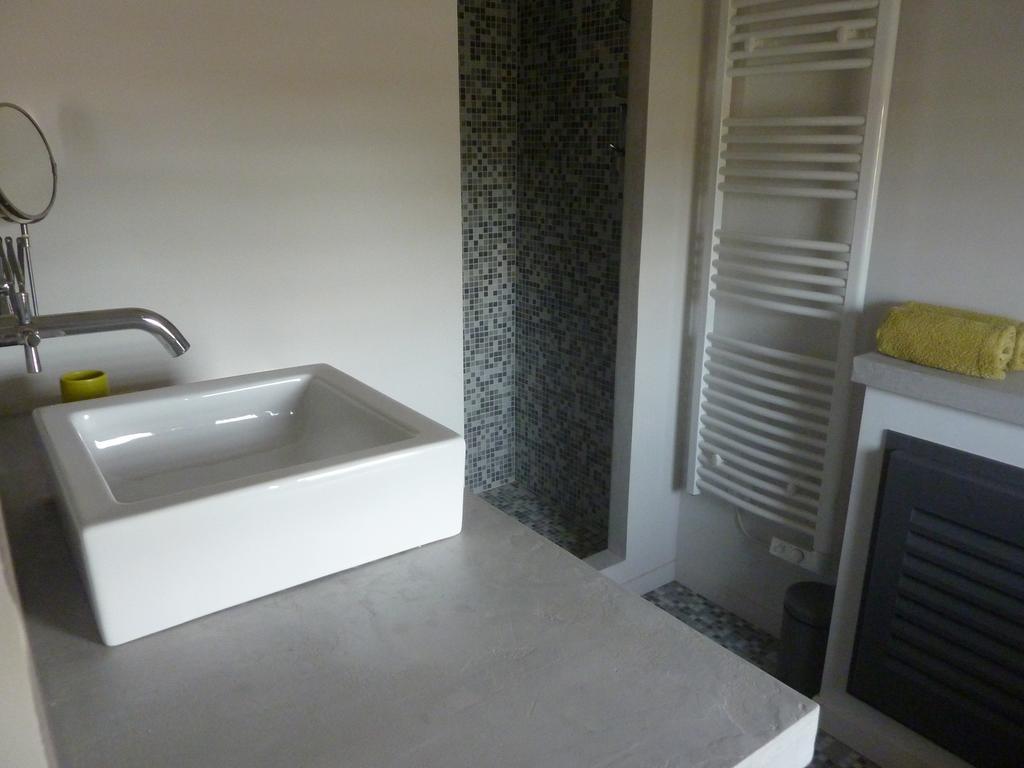 Hotel Le Carre Des Vignes Six-Fours-les-Plages Zimmer foto